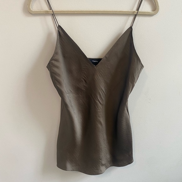 Theory Cargo Hammered Viscose Easy Slip Tank Top/Cami - Picture 4 of 7
